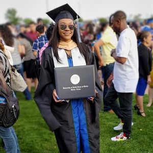 Meet your Posher, Marilyn